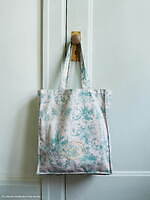 スナイデル ホーム×トワル・ド・ジュイ美術館のルームウェア、草花柄＆繊細レースのパジャマなど｜写真12