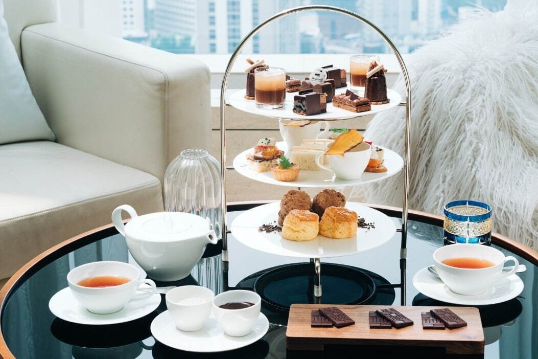 東京エディション虎ノ門「ミニマルチョコレートアフタヌーンティー」生ガトーショコラなどチョコスイーツ