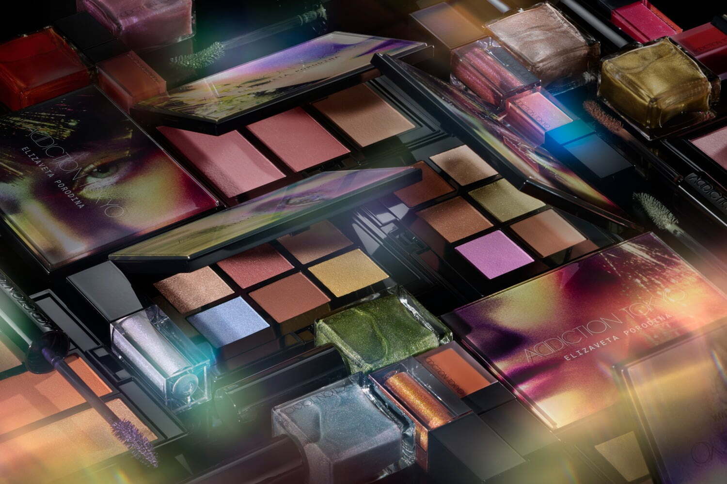 アディクション23年クリスマスコスメ、“幻想的な輝き”の星屑アイカラー＆ミニリップセットなど