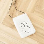 ミッフィー“うさ耳が伸びる”ボアバッグ＆ふわふわスマホショルダー、グリーン パークスとコラボ｜写真11