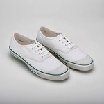 創業120年、チェコ老舗「BATA(バタ)」限定スニーカーがドーバー ギンザで発売｜写真6