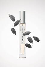 スリー(THREE) エッセンシャルセンツ｜写真8