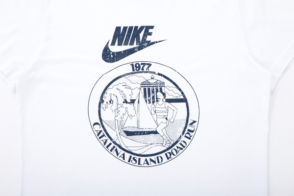 ナイキ(NIKE) NIKE SPORTSWEAR TEE. ランニング｜写真12