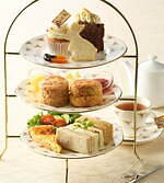 「英国展 2023」日本橋三越本店で、45ブランド以上のスコーン＆バーレイ カフェコラボスイーツ｜写真5