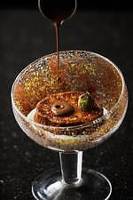 ル・ショコラ・アラン・デュカス新作、“ピスタチオ香る”濃厚フレンチトーストが六本木限定で｜写真2