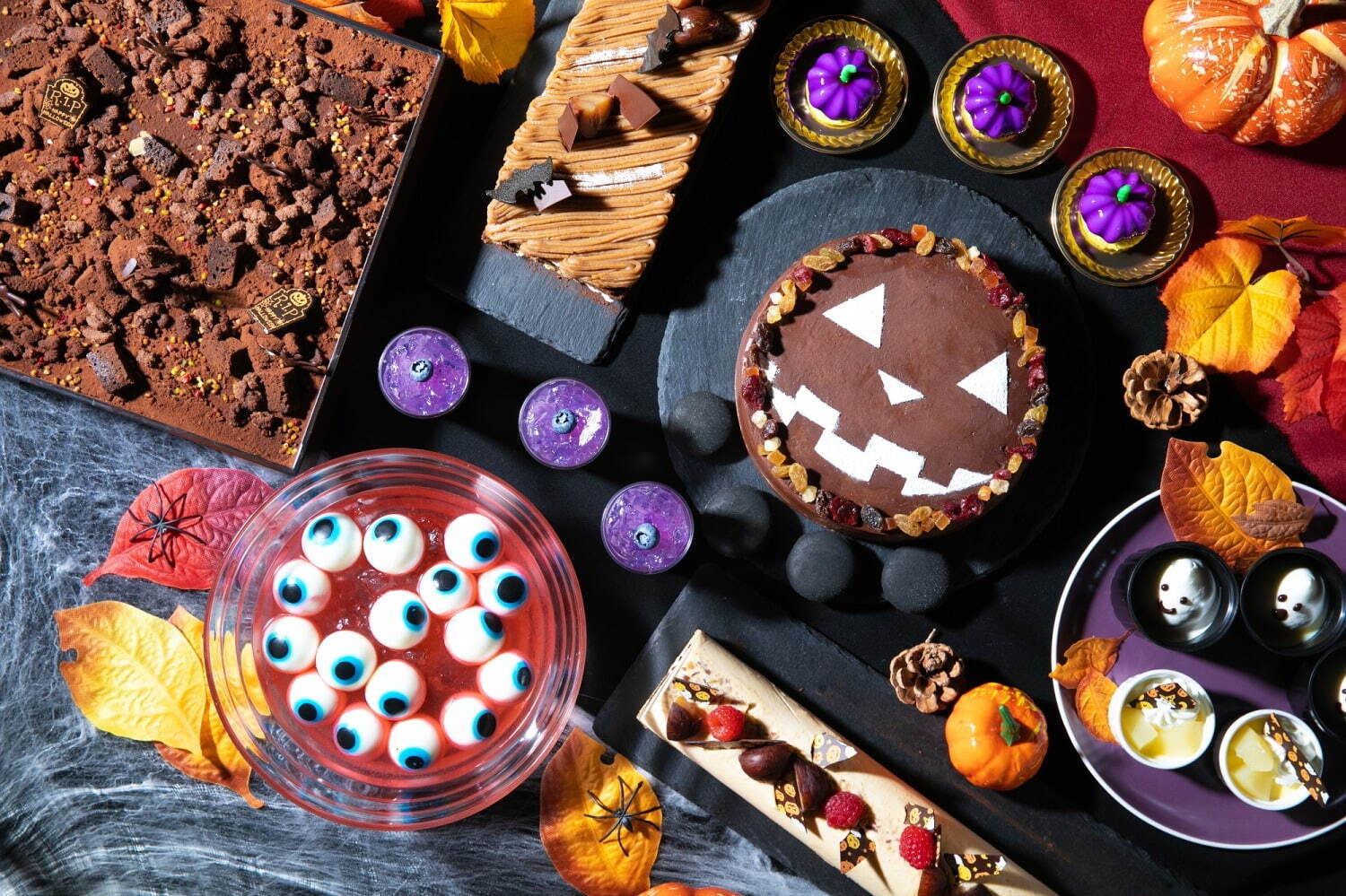 サンシャインシティプリンスホテルのハロウィンブッフェ、墓場ティラミス＆お化けカボチャムースなど｜写真1