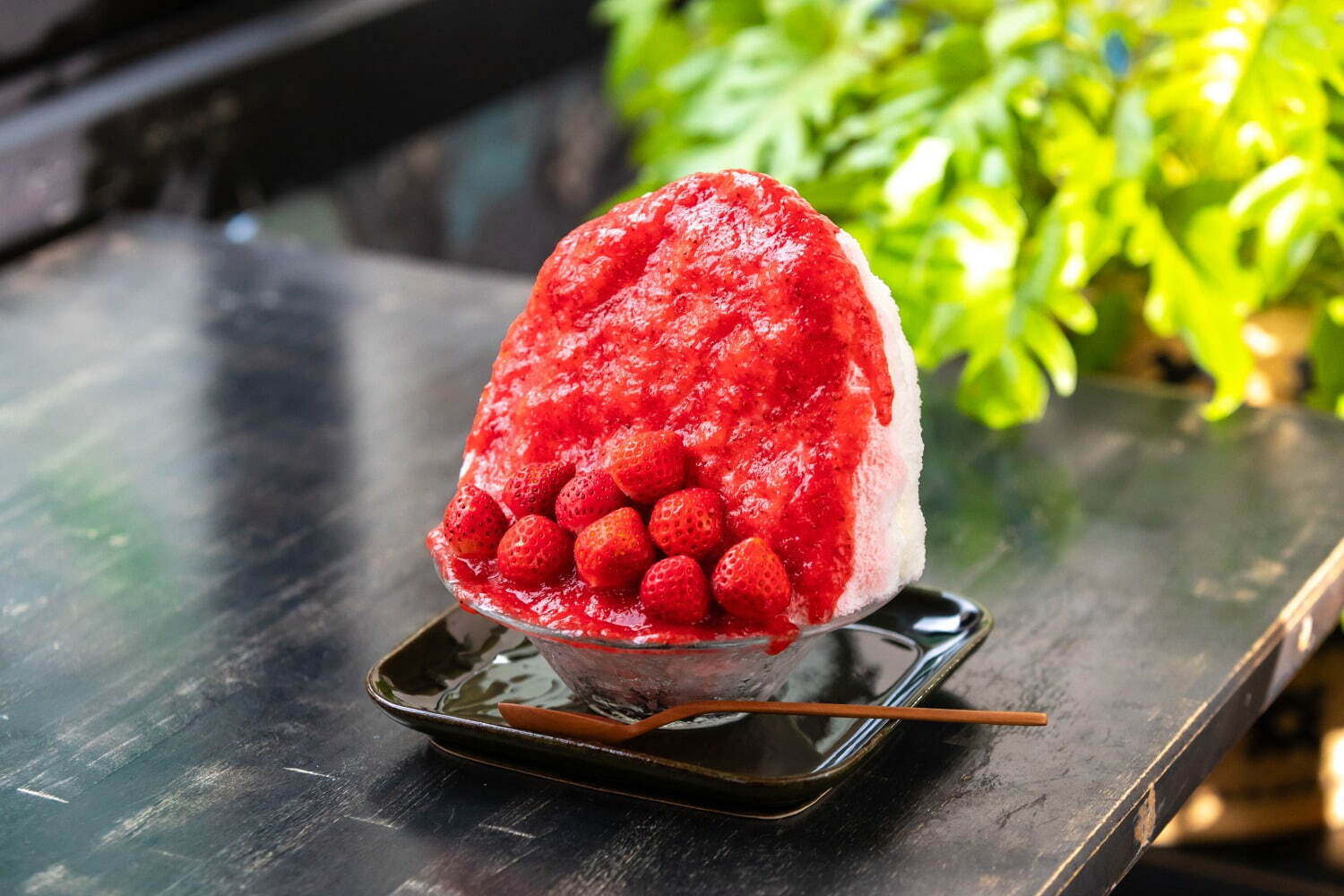 赤くま 1,800円 ※いちごの種類は時期によって変わる。