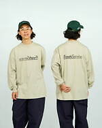 フレッシュサービス×ブラームス ルーツストック、タフで上質な“反転ロゴ”入りロングTシャツ｜写真12