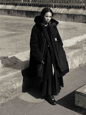 sacai × カーハート WIPのコラボウェア、“ミリタリー風”淡いブルーの