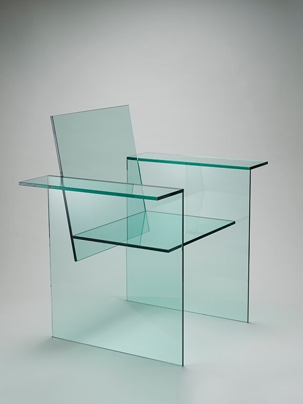 倉俣史朗 《硝子の椅子》
1976年 京都国立近代美術館蔵
© Kuramata Design Office