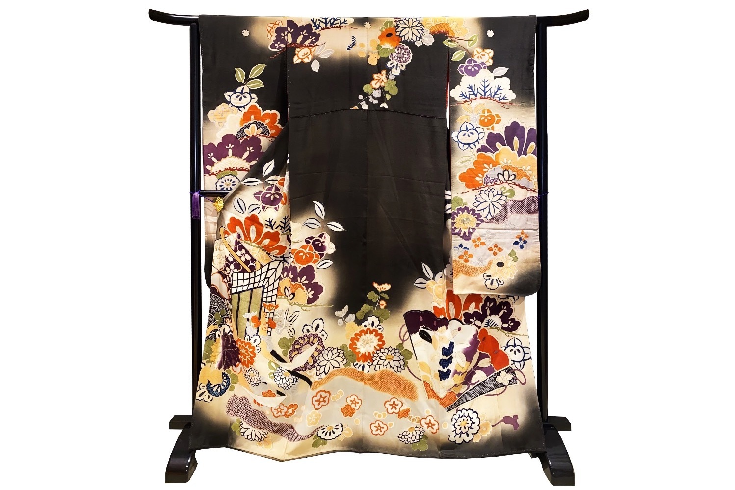 工芸｜振袖の展覧会が福島・日本きもの美術館で - 幕末から昭和まで、刺繍の華やぐ着物を紹介