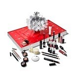 M·A·C23年クリスマスコフレ、“人気コスメ24品入り”豪華アドベントカレンダー＆リップキット｜写真2