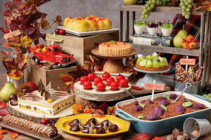 リーガロイヤルホテル(大阪)「オータムスイーツビュッフェ」“まるで本物”なりんごや栗スイーツ｜写真1