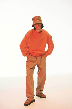 リベーレ(LIBERE) 2023-24年秋冬ウィメンズ&メンズコレクション  - 写真6