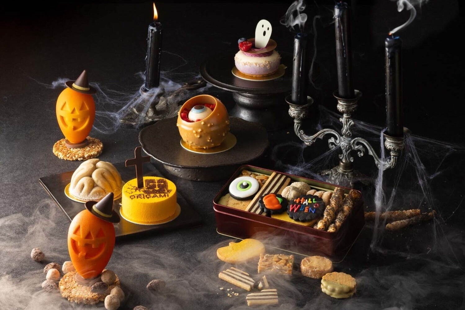 ザ・キャピトルホテル 東急のハロウィンスイーツ、“脳みそ”モンブランや“青い瞳”のムースケーキ