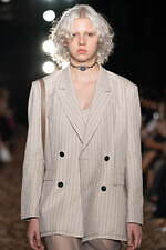 ティート トウキョウ 2024年春夏コレクション - 開拓者時代に立ち返って｜写真35