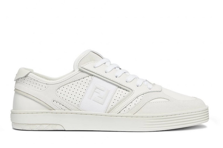 フェンディの新作メンズスニーカー「フェンディ ステップ」カーフ×スエードのトーン オン トーンで