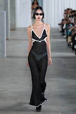 フェティコ 2024年春夏コレクション - アジアン・ポップスの女王、フェイ・ウォンをミューズに｜写真32