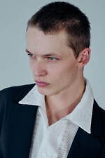 ウィザード 2024年春夏コレクション - 重ねる、連ねる衣服の多重性｜写真17