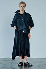 ウィザード 2024年春夏コレクション - 重ねる、連ねる衣服の多重性｜写真5