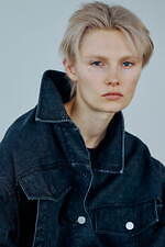 ウィザード 2024年春夏コレクション - 重ねる、連ねる衣服の多重性｜写真11