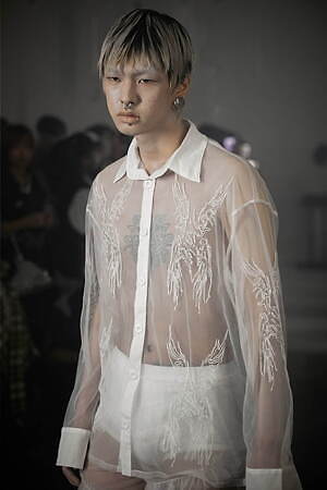 イクミ(IKUMI) 2023年春夏ウィメンズ&メンズコレクション  - 写真13