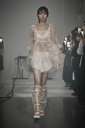 イクミ(IKUMI) 2023年春夏ウィメンズ&メンズコレクション  - 写真16