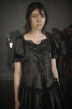 イクミ(IKUMI) 2023年春夏ウィメンズ&メンズコレクション  - 写真22