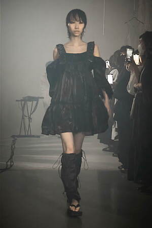 イクミ(IKUMI) 2023年春夏ウィメンズ&メンズコレクション  - 写真35