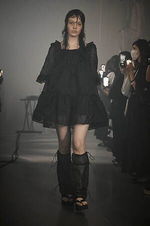 イクミ(IKUMI) 2023年春夏ウィメンズ&メンズコレクション  - 写真36