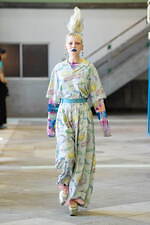 ペイデフェ 2024年春夏コレクション - 重圧から解き放たれた“泳ぎ”｜写真19