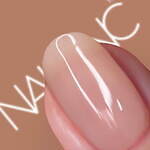 ネイルズ インク23年秋“ツヤめく”ヌードカラーの新作ネイル、ニュアンスピンク＆シアーブラウンなど｜写真5