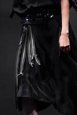 イージェイ シェヤン 2024年春夏コレクション - 夜の街のコンクリートを着想源に｜写真27