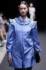 クイーン アンド ジャック 2024年春夏コレクション - エレガントに輝くスクール・ガール｜写真23