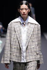 クイーン アンド ジャック 2024年春夏コレクション - エレガントに輝くスクール・ガール｜写真29