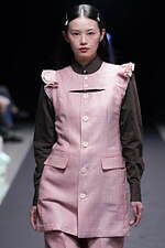 クイーン アンド ジャック 2024年春夏コレクション - エレガントに輝くスクール・ガール｜写真33