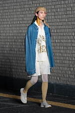 シンヤコヅカ 2024年春夏コレクション、月夜の散歩道｜写真47