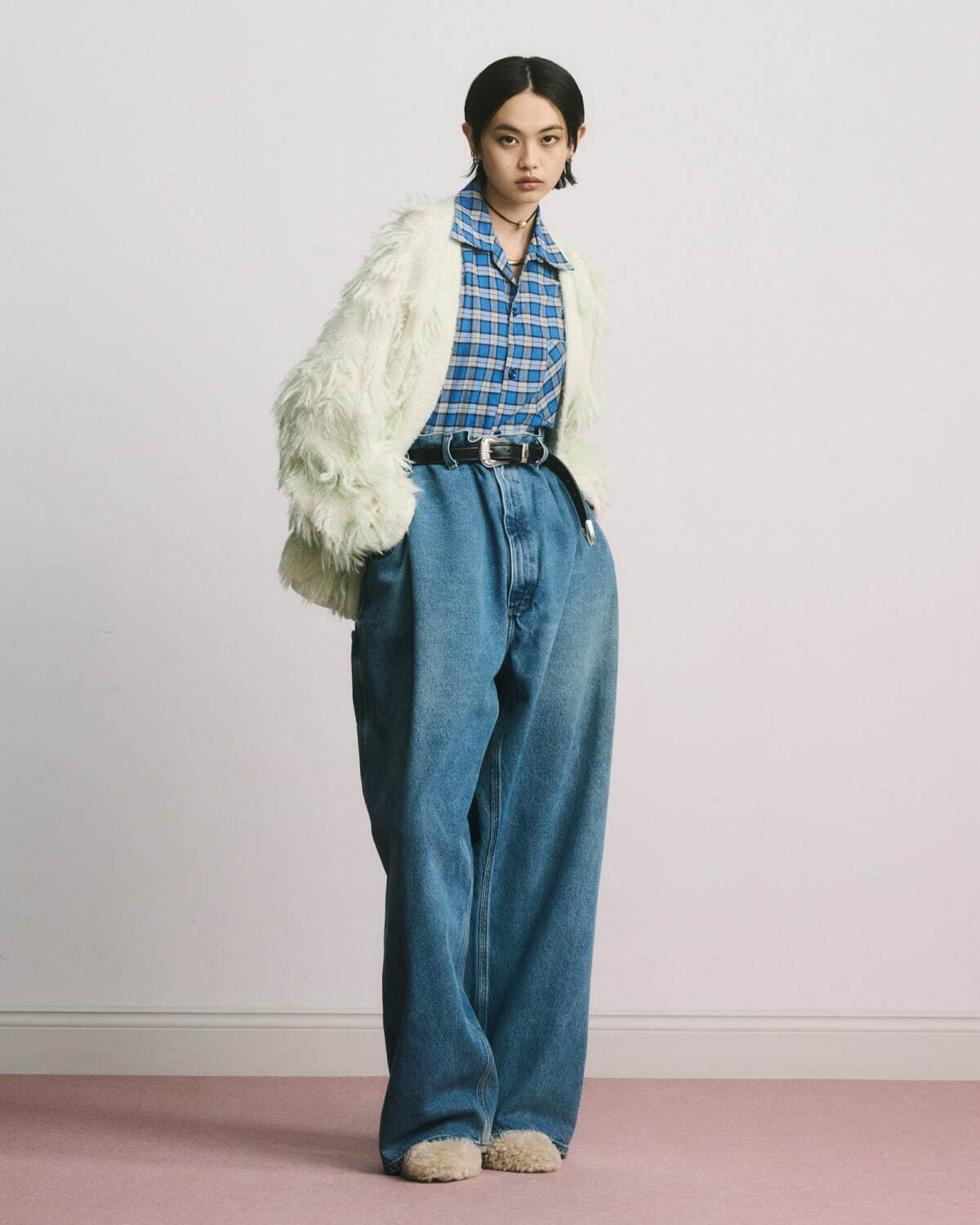 ロク ビューティ＆ユース 2023-24年秋冬｜ ファーコート