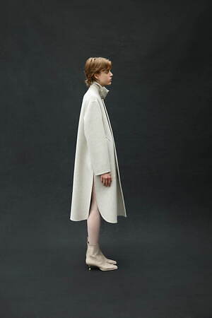 オデット エ オディール(ODETTE É ODILE) 2023-24年秋冬ウィメンズコレクション  - 写真11