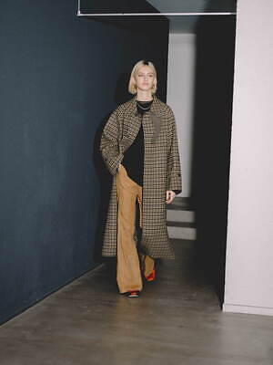 エイチ ビューティ＆ユース(H BEAUTY&YOUTH) 2023-24年秋冬ウィメンズコレクション  - 写真2