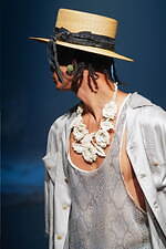 ヘオース 2024年春夏コレクション - 虚無感の果てに見える光｜写真25