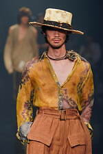 ヘオース 2024年春夏コレクション - 虚無感の果てに見える光｜写真16