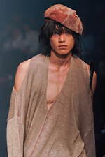 ヘオース 2024年春夏コレクション - 虚無感の果てに見える光｜写真18