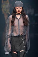 ヘオース 2024年春夏コレクション - 虚無感の果てに見える光｜写真30