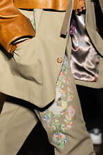 セヴシグ 2024年春夏コレクション - 障壁の先に見える一縷の光｜写真12