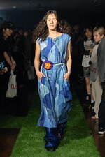 セヴシグ 2024年春夏コレクション - 障壁の先に見える一縷の光｜写真14