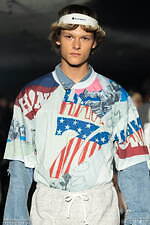 セヴシグ 2024年春夏コレクション - 障壁の先に見える一縷の光｜写真25