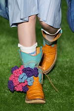 セヴシグ 2024年春夏コレクション - 障壁の先に見える一縷の光｜写真31