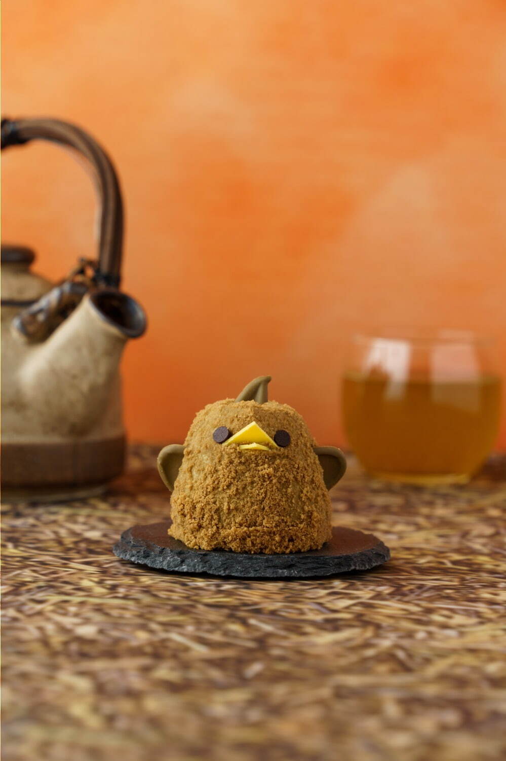 ひよこ型スイーツ「ぴよりん」"ほうじ茶”フレーバー、伊藤園とコラボ！香ばしい厳選茶葉を使用｜写真2