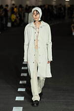 シュープ 2024年春夏コレクション - ミニマルな佇まいの“東京”から｜写真8